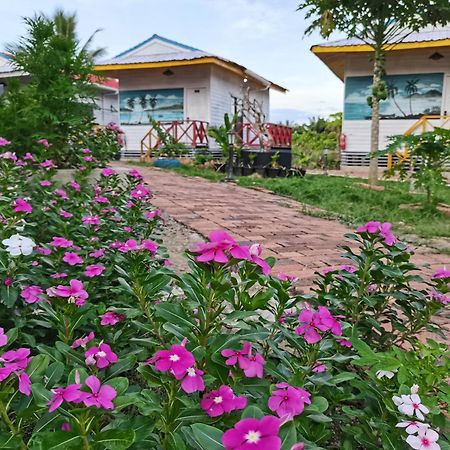 Shunde Palm Resort 仙本那顺德人家棕榈园 Bagian luar foto